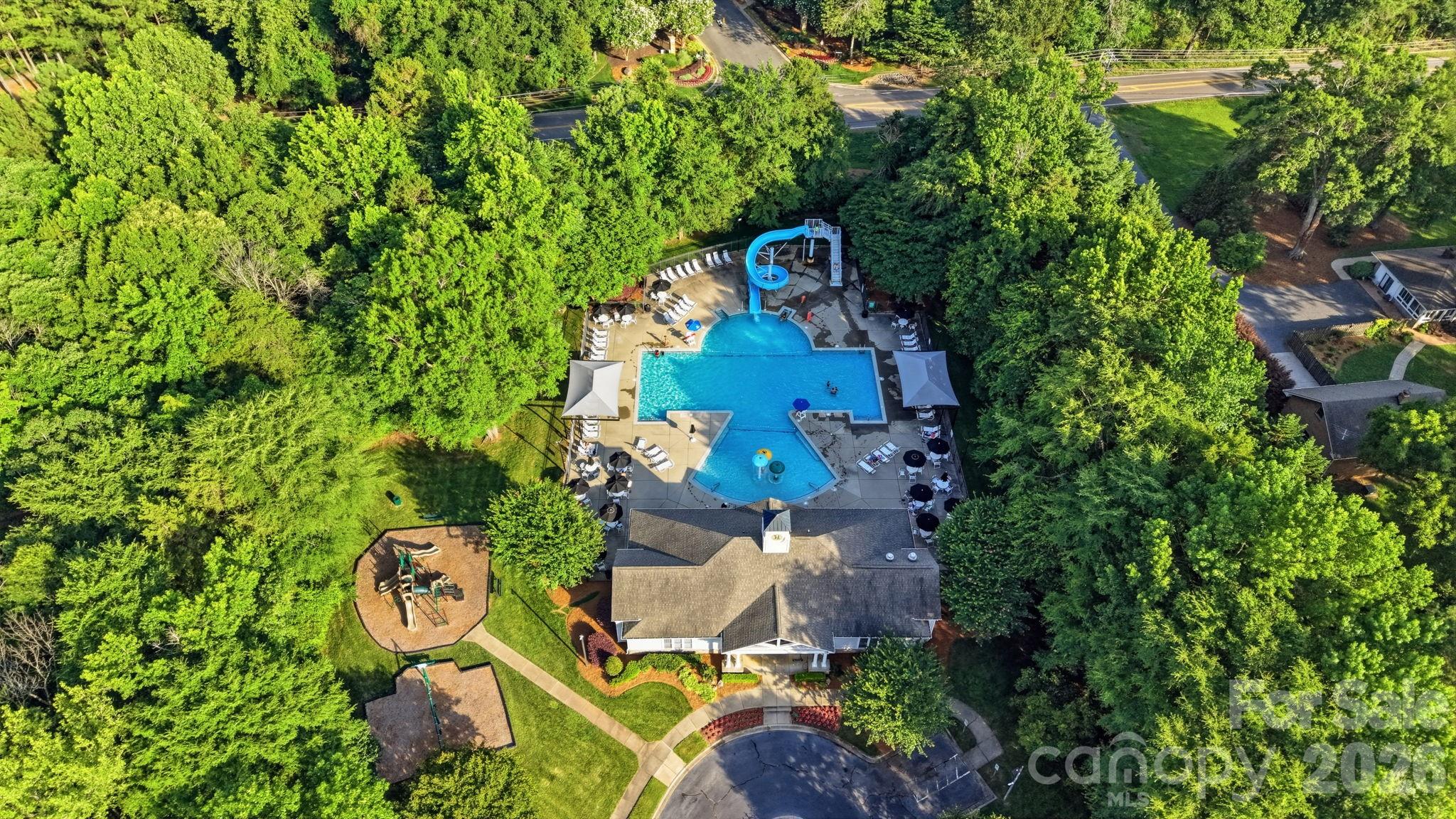 412 Amersham Lane Property Photo 46