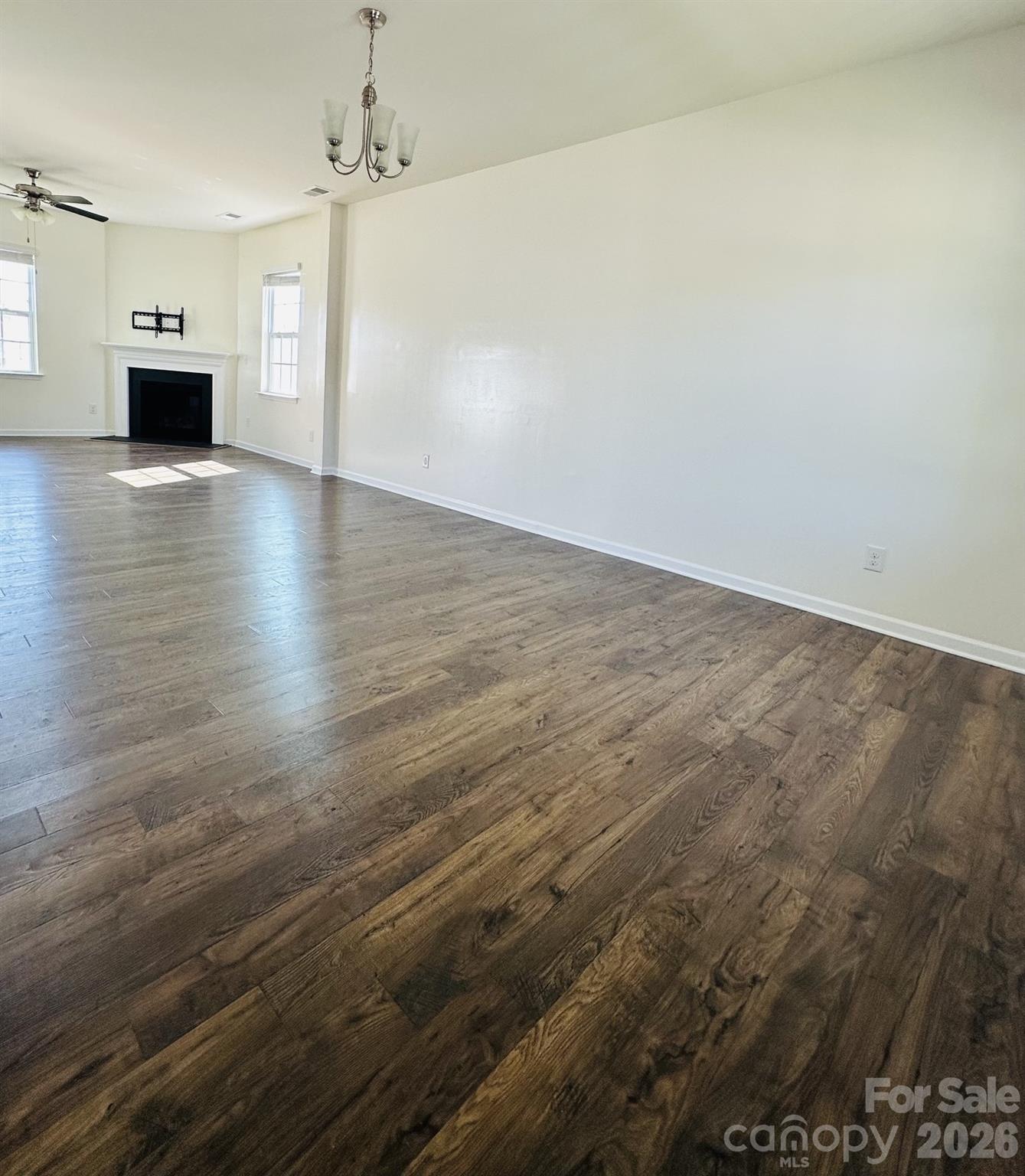 157 Kingsway Drive Property Photo 8