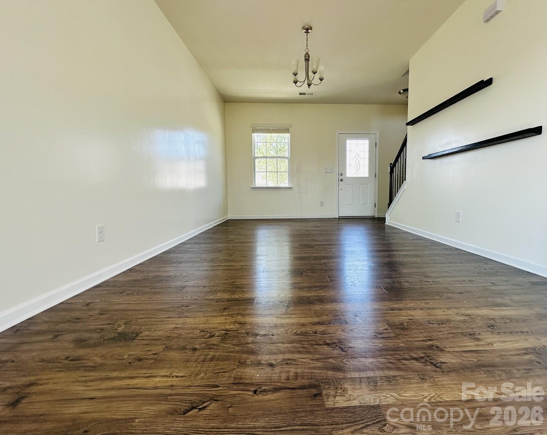 157 Kingsway Drive Property Photo 10
