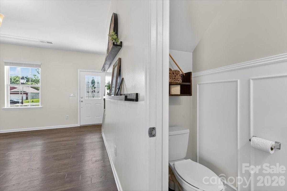157 Kingsway Drive Property Photo 11