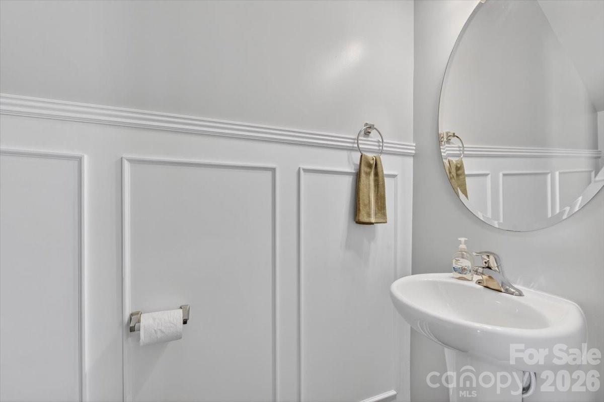 157 Kingsway Drive Property Photo 12