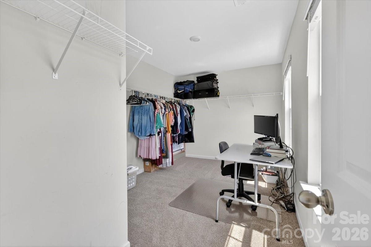 157 Kingsway Drive Property Photo 29