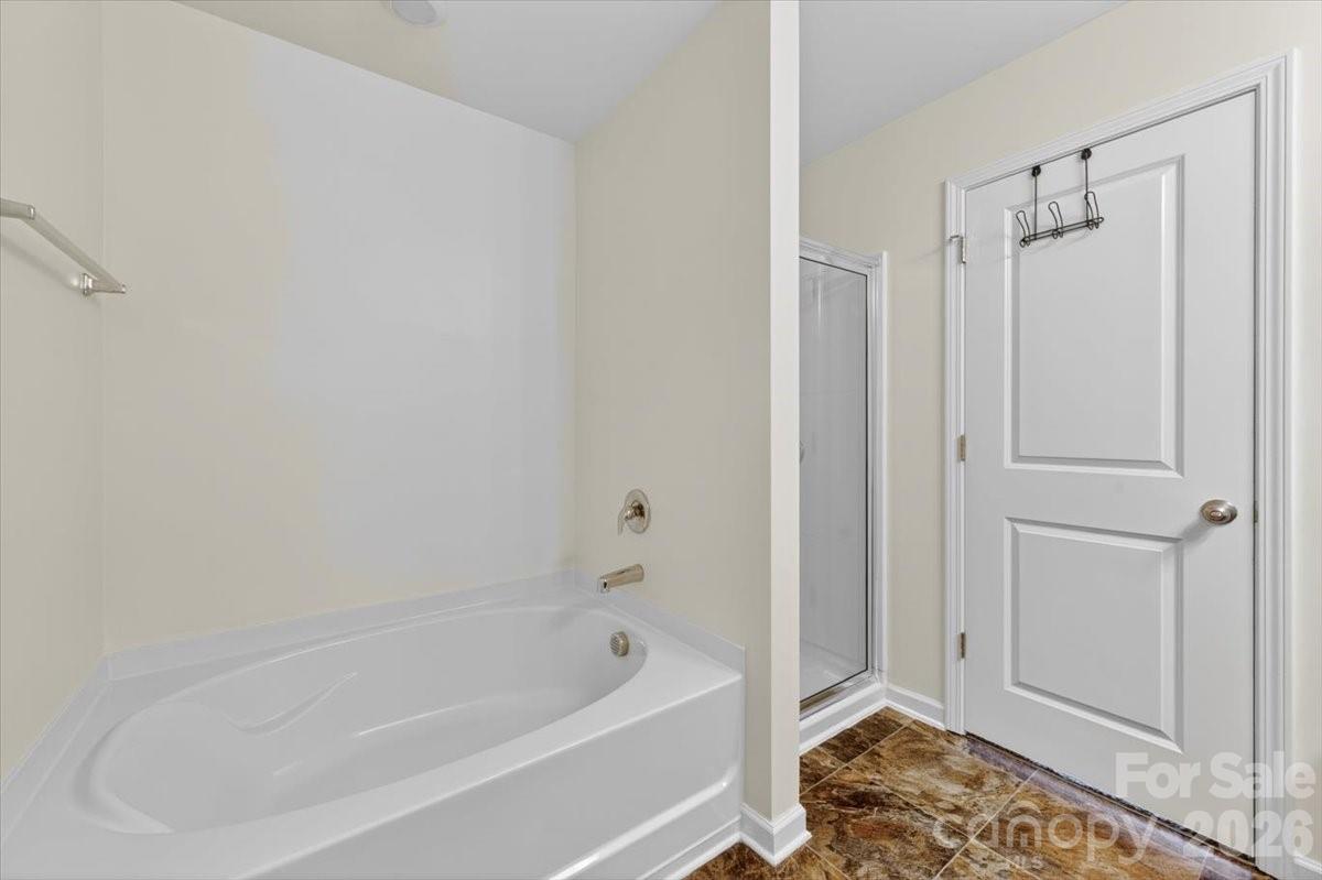 157 Kingsway Drive Property Photo 32