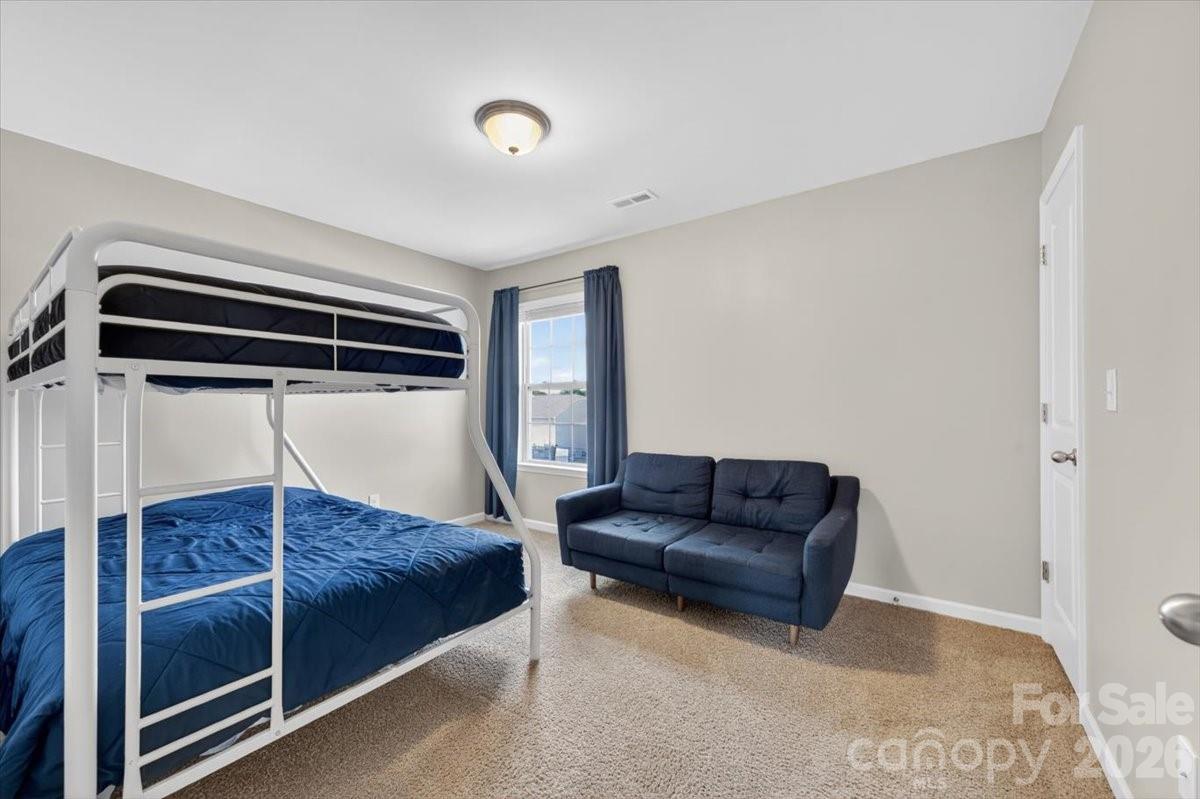 157 Kingsway Drive Property Photo 36