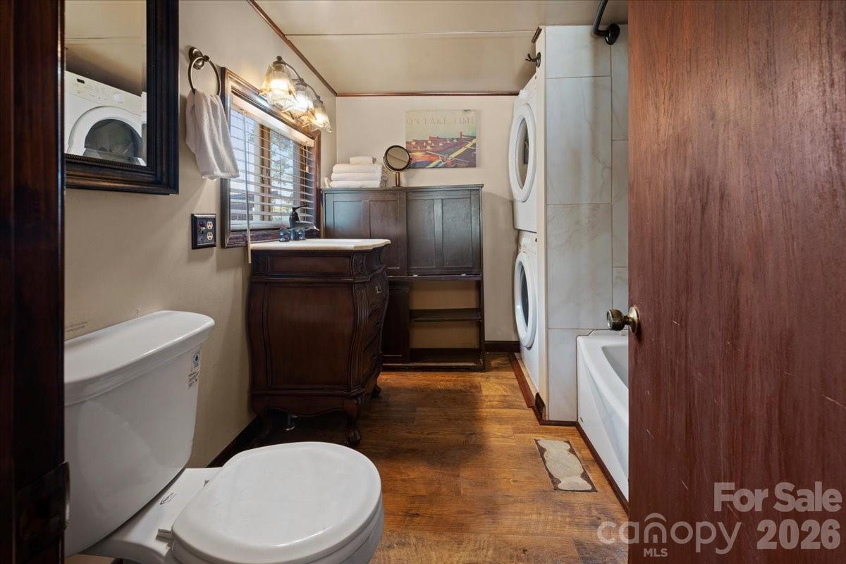 263 Lakewood Circle Property Photo 40