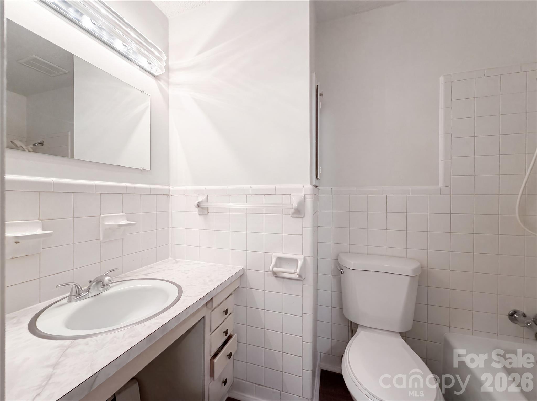 1580 W Cloaninger Avenue Property Photo 10