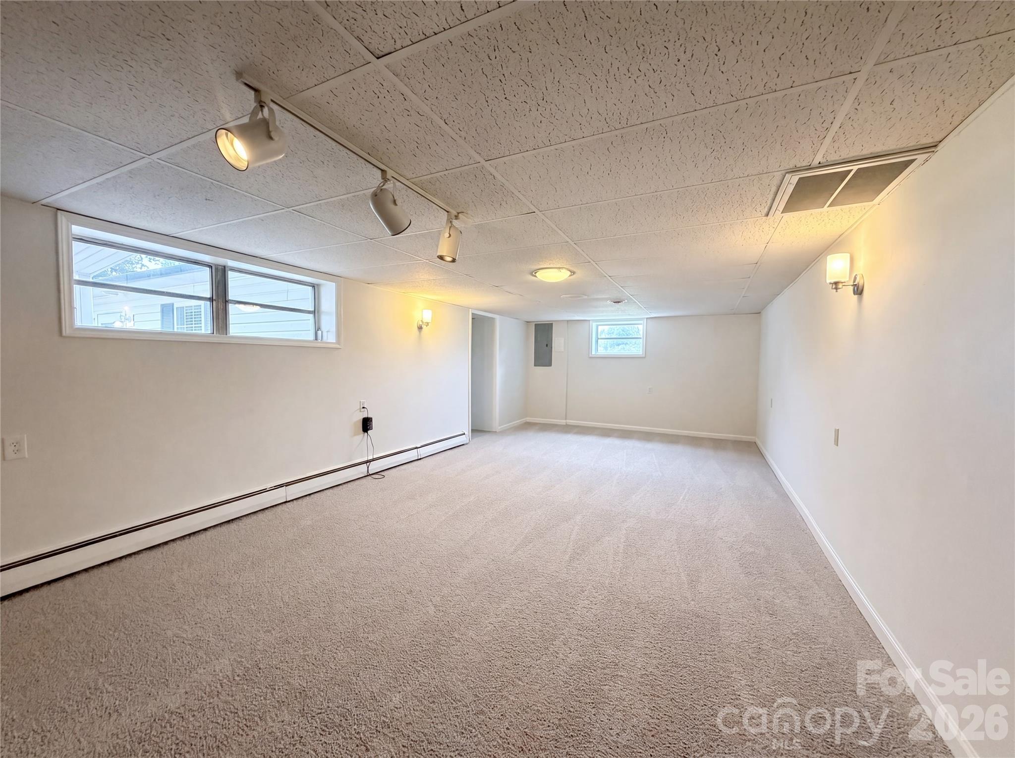 1580 W Cloaninger Avenue Property Photo 15