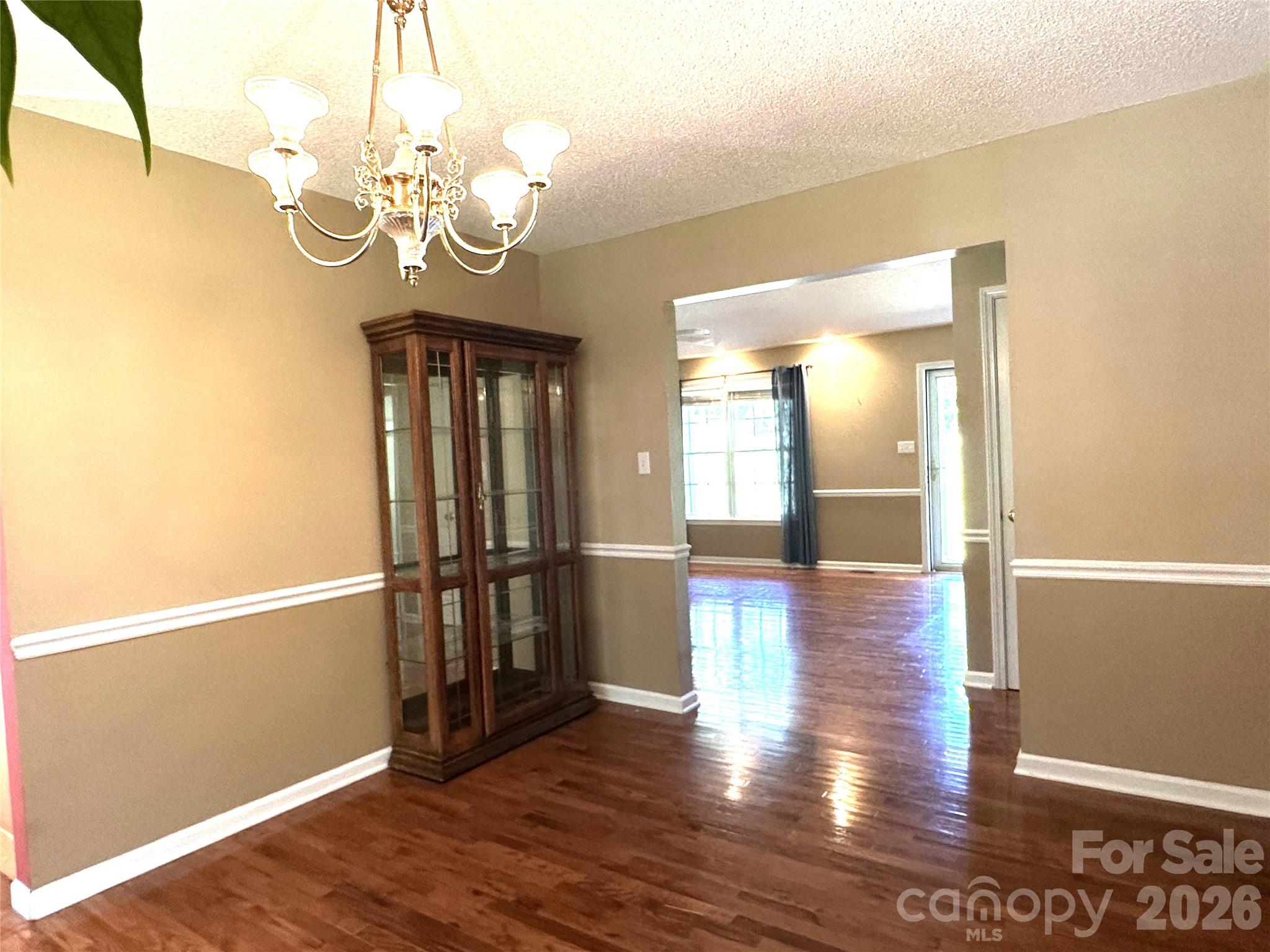 1724 Wellington Avenue Property Photo 10