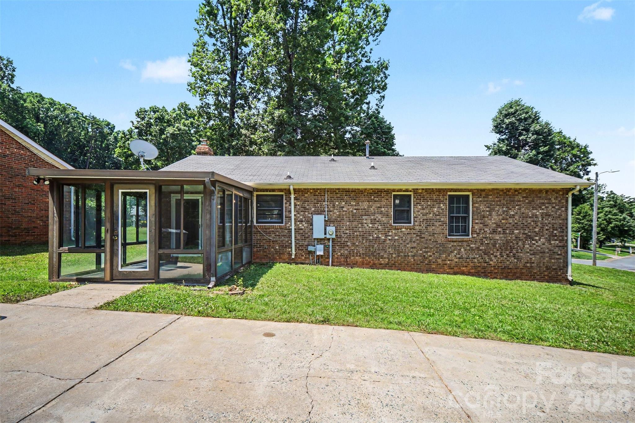9720 Stillwater Lane Property Photo 11