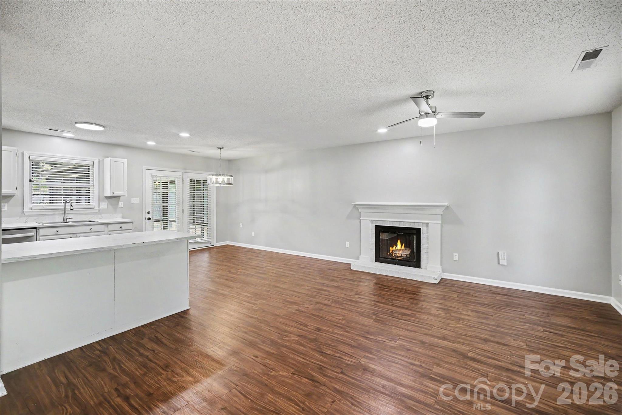 9720 Stillwater Lane Property Photo 14