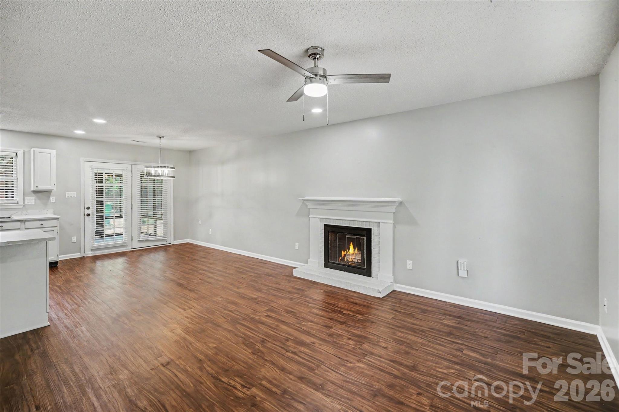 9720 Stillwater Lane Property Photo 15
