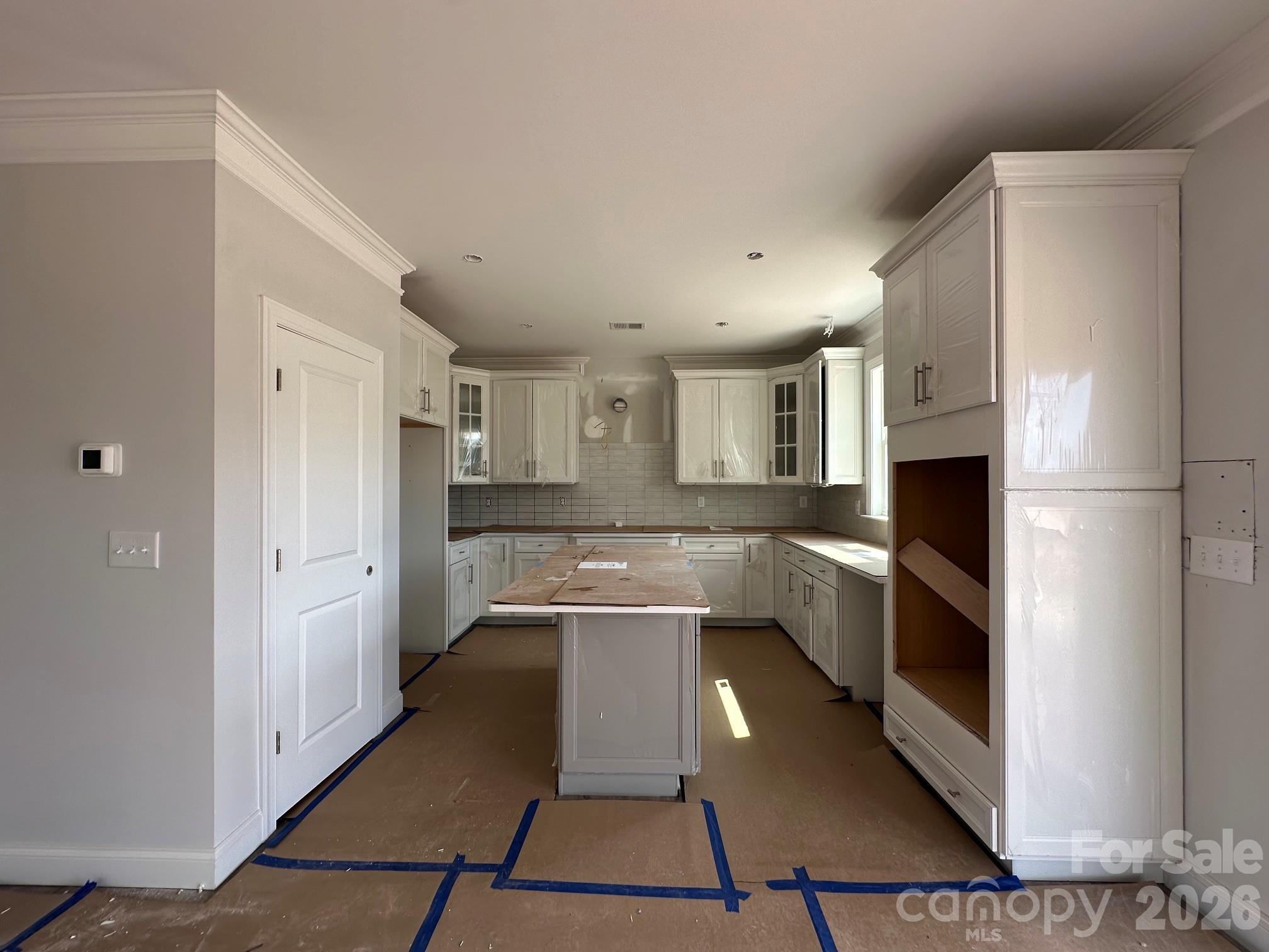15210 First Broad Road Property Photo 4