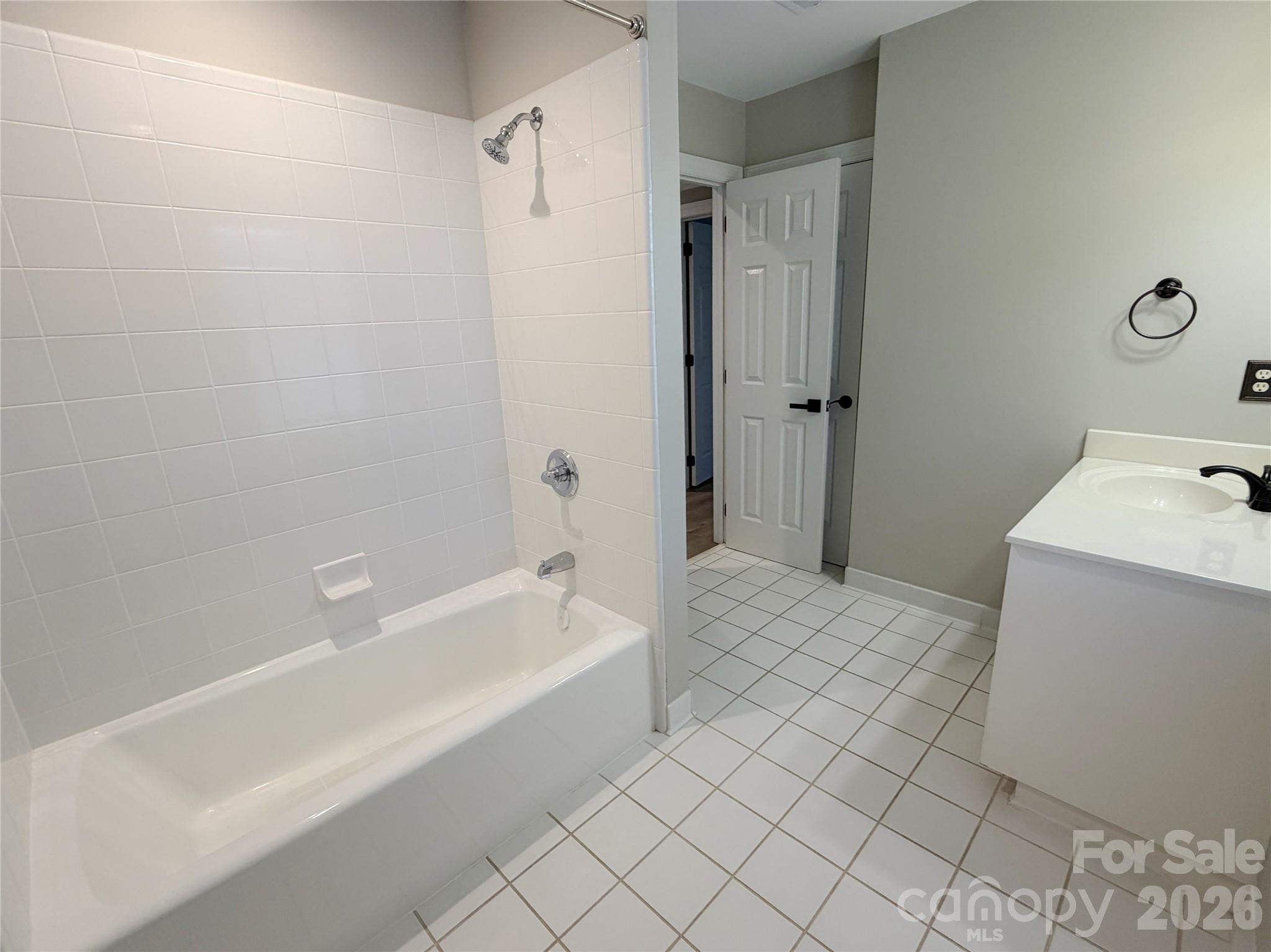 17120 Players Ridge Drive Property Photo 23