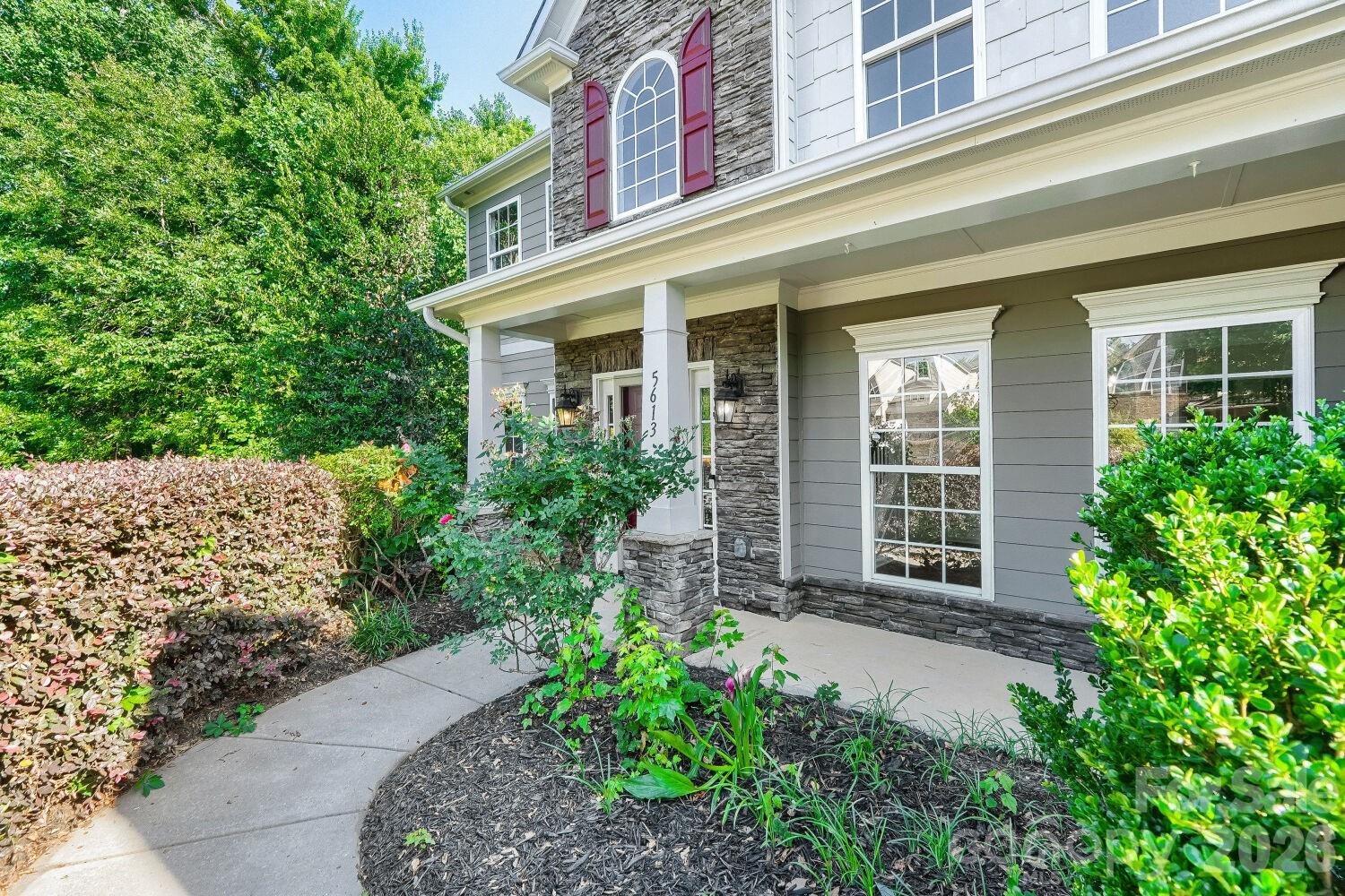5613 Shenandoah Drive Property Photo 2