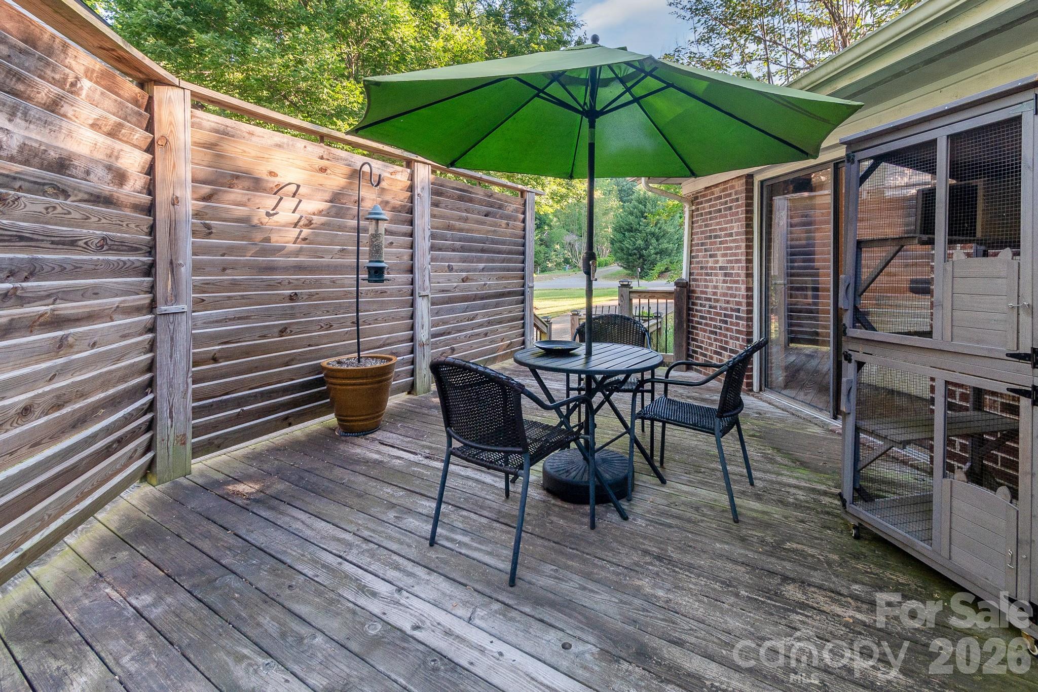 10112 Withers Road Property Photo 12