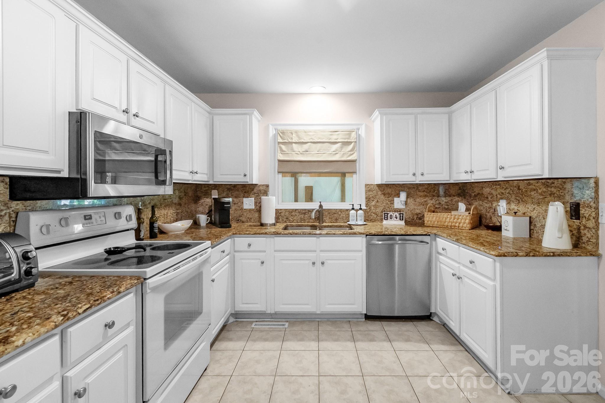 10112 Withers Road Property Photo 21