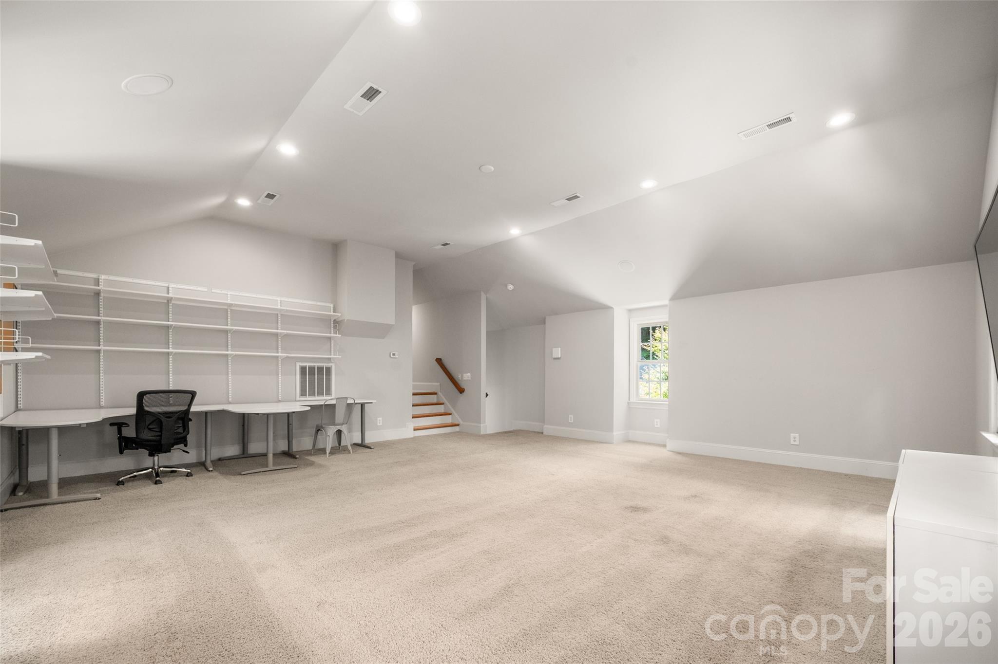 1103 Real Quiet Lane Property Photo 34