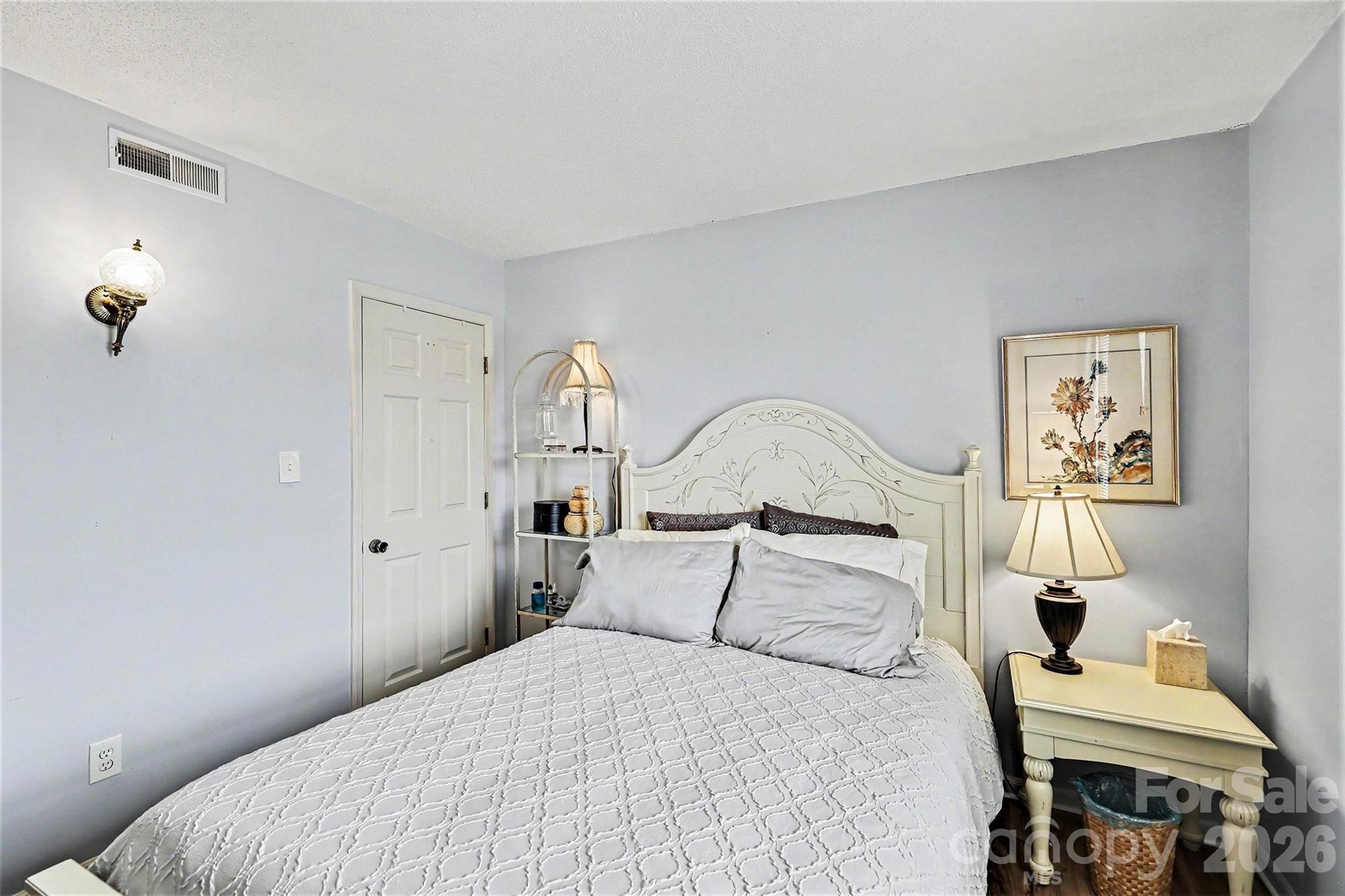 121 Carriage House Drive Property Photo 9