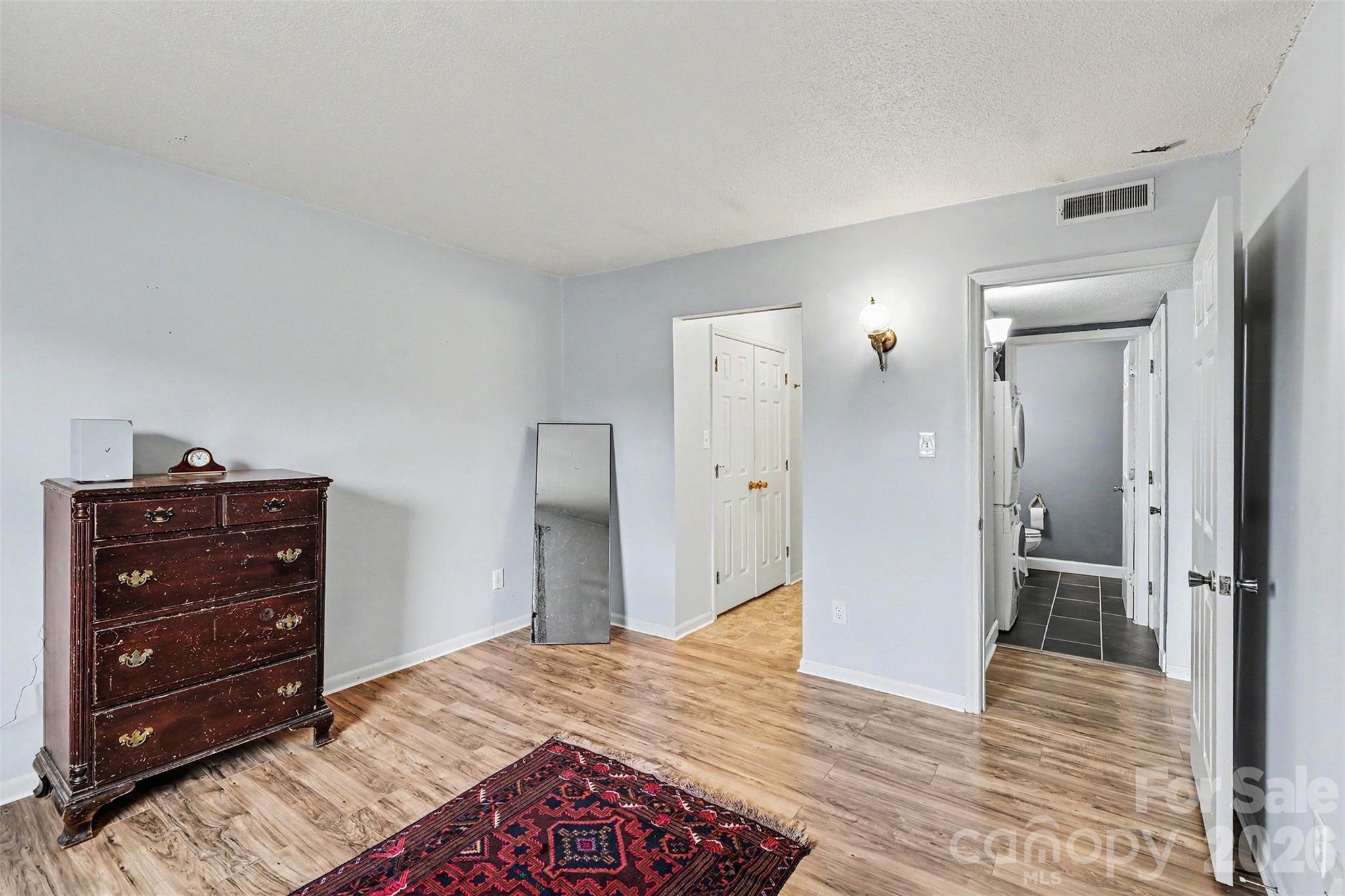 121 Carriage House Drive Property Photo 12