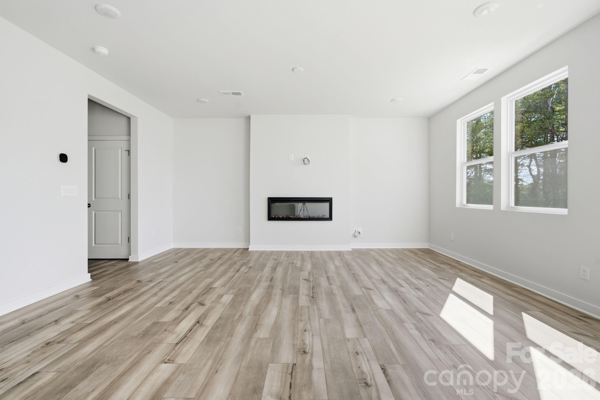 2943 31st Street Property Photo 7