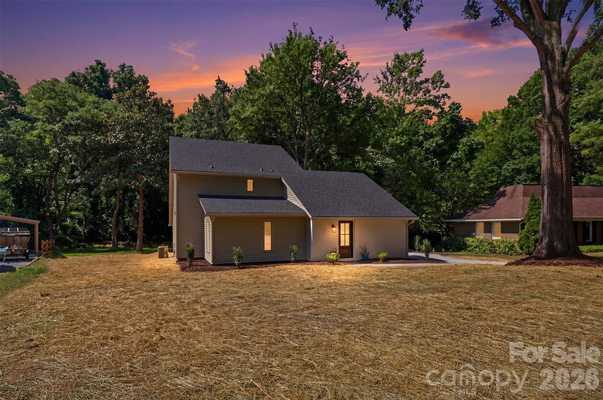 5908 Mcnair Road Property Photo 1