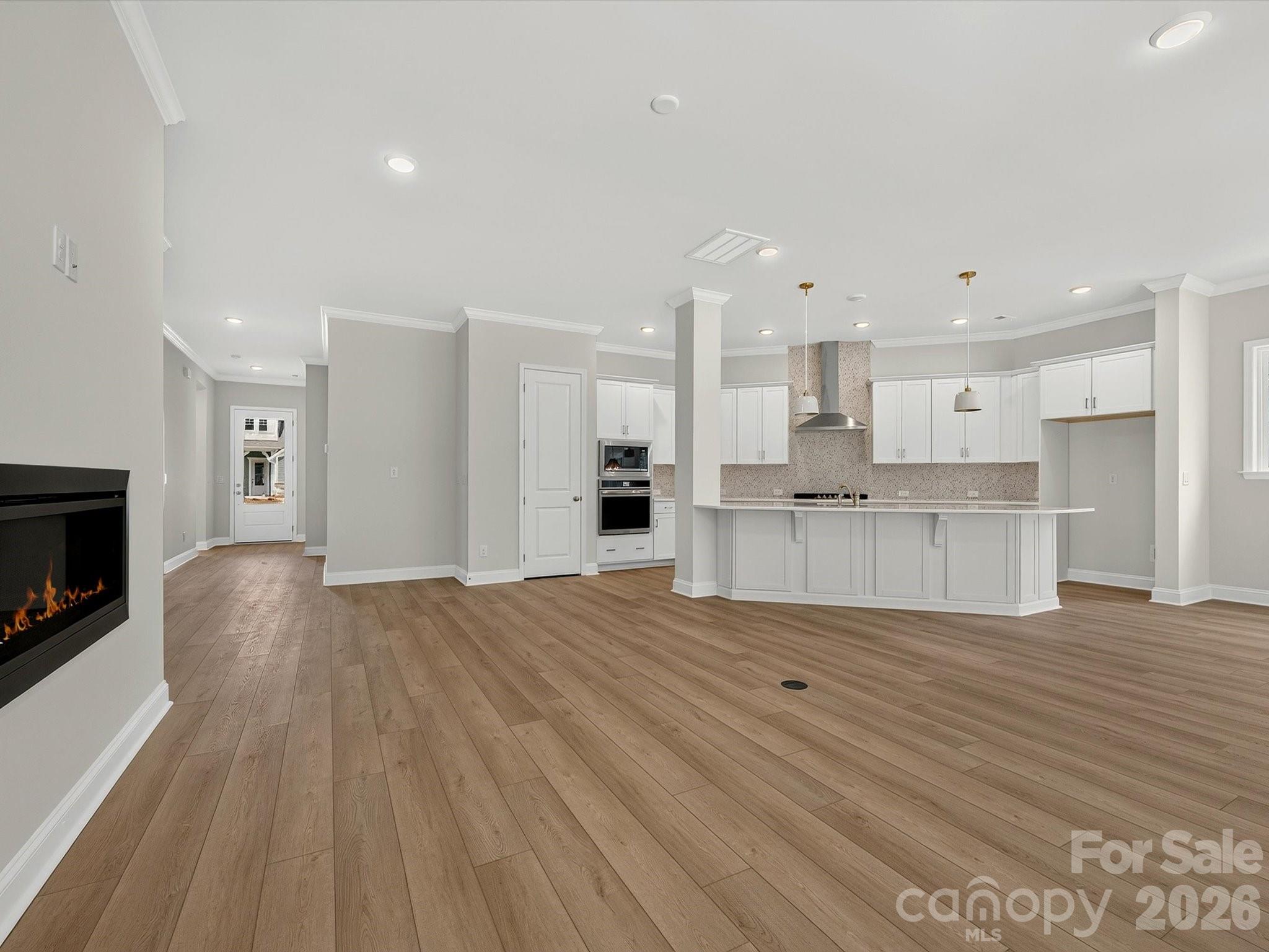 1133 Pastoral Place Property Photo 7