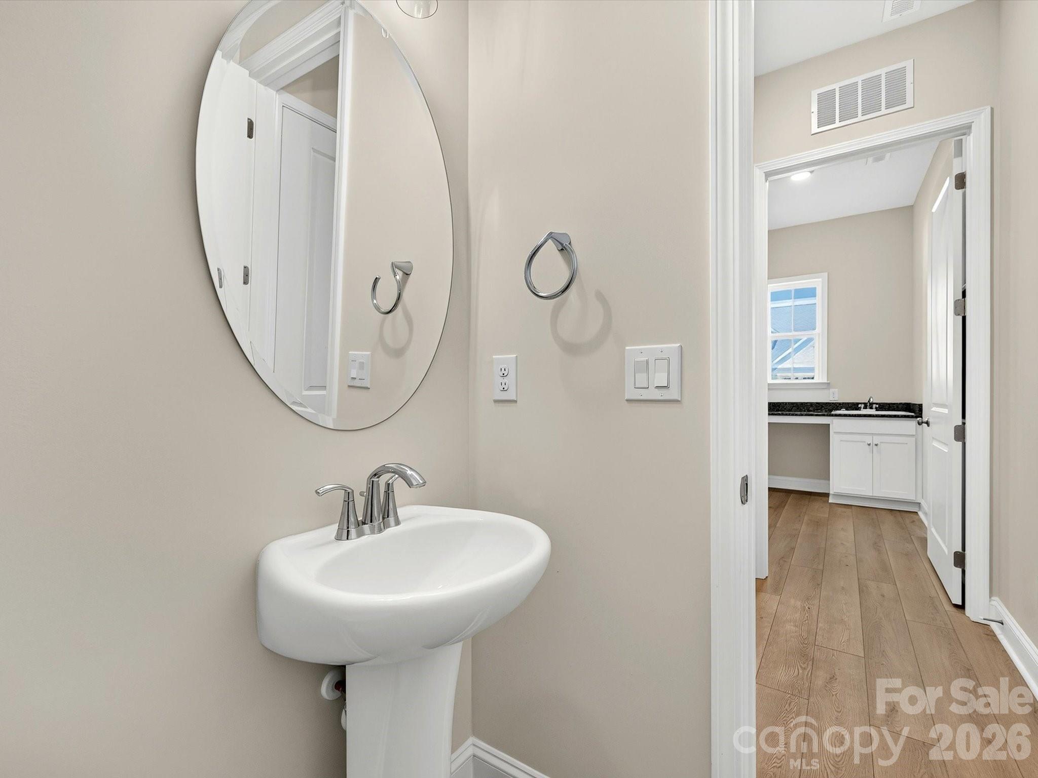 1133 Pastoral Place Property Photo 14