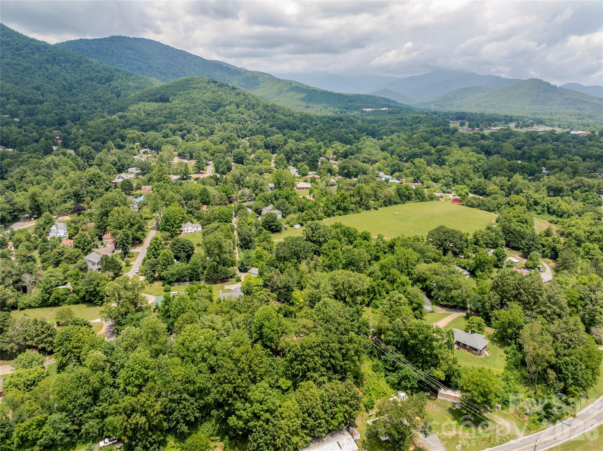 100 Stonewall Avenue Property Photo 8