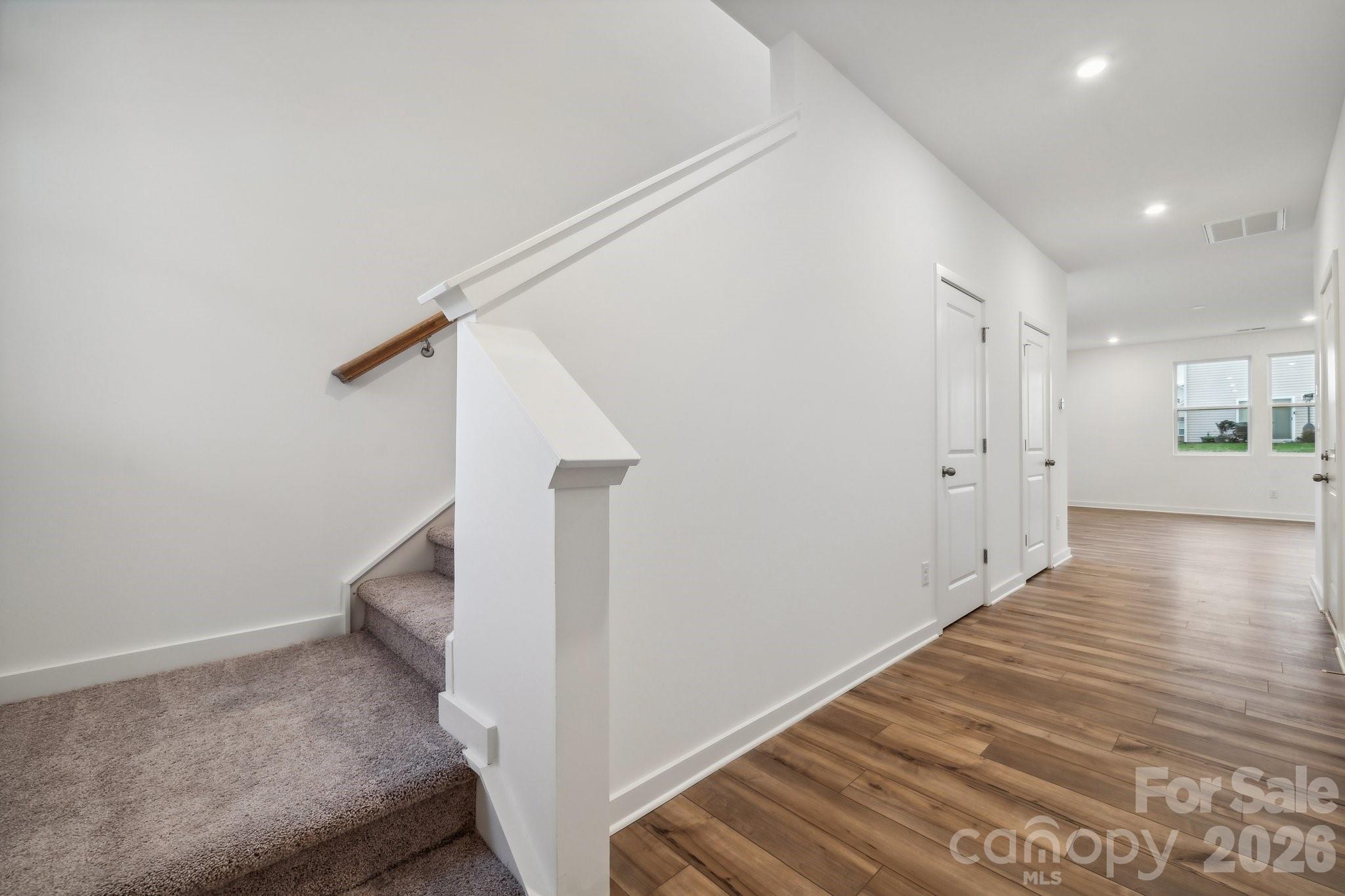 2939 31st Street Property Photo 6