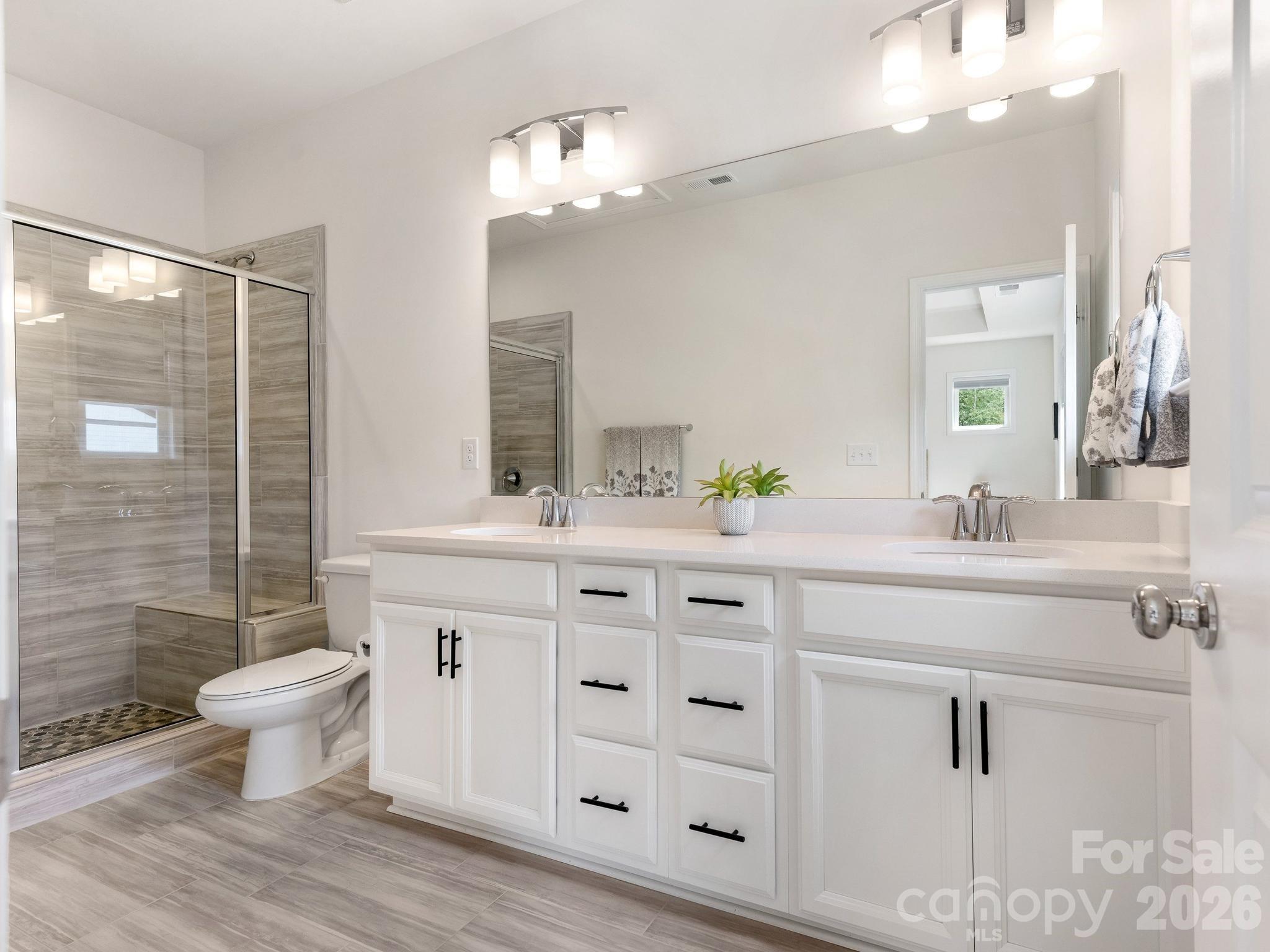 15004 Bayou Drive Property Photo 17