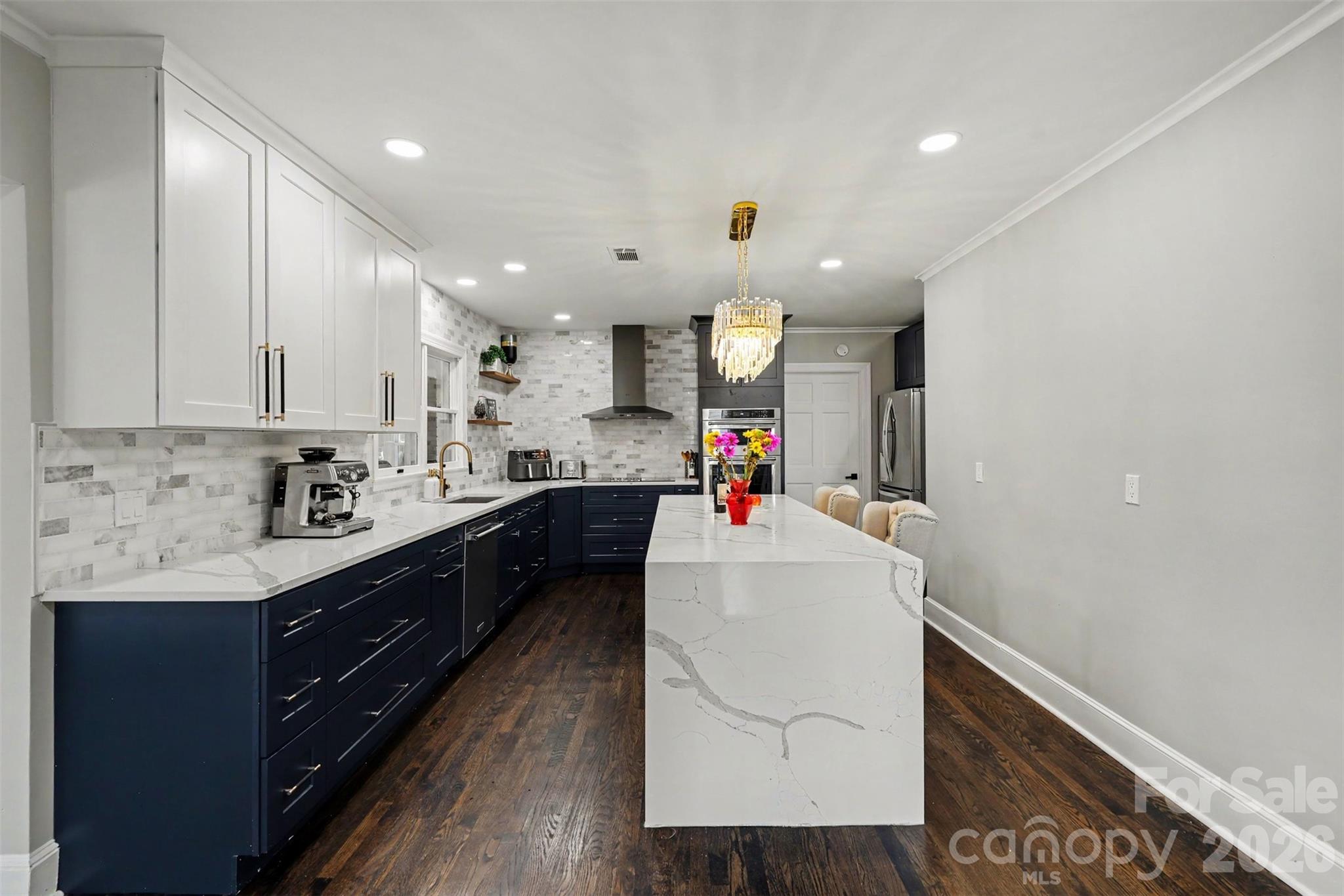 2814 Winding Oak Drive Property Photo 13