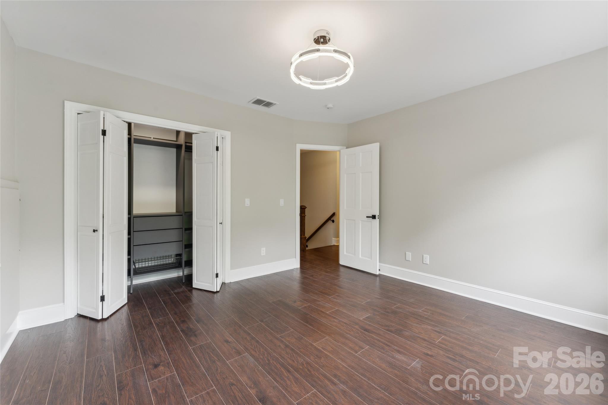 2814 Winding Oak Drive Property Photo 33