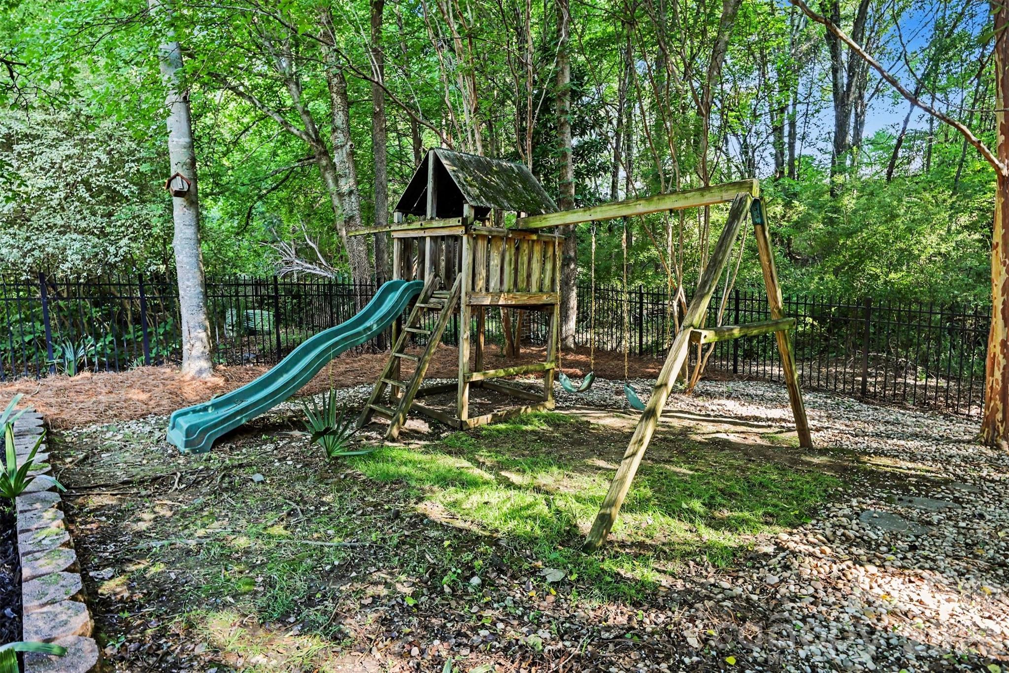 2814 Winding Oak Drive Property Photo 42
