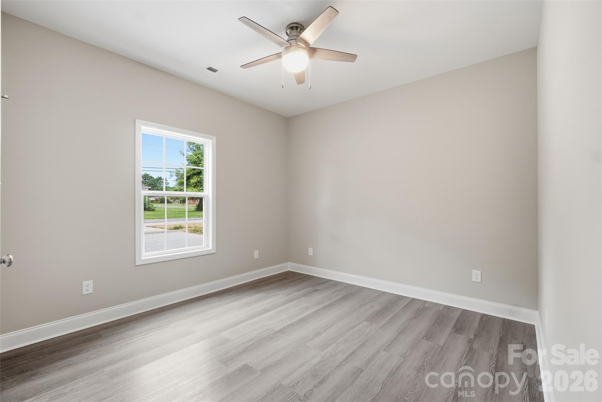354 Hart Street Property Photo 19