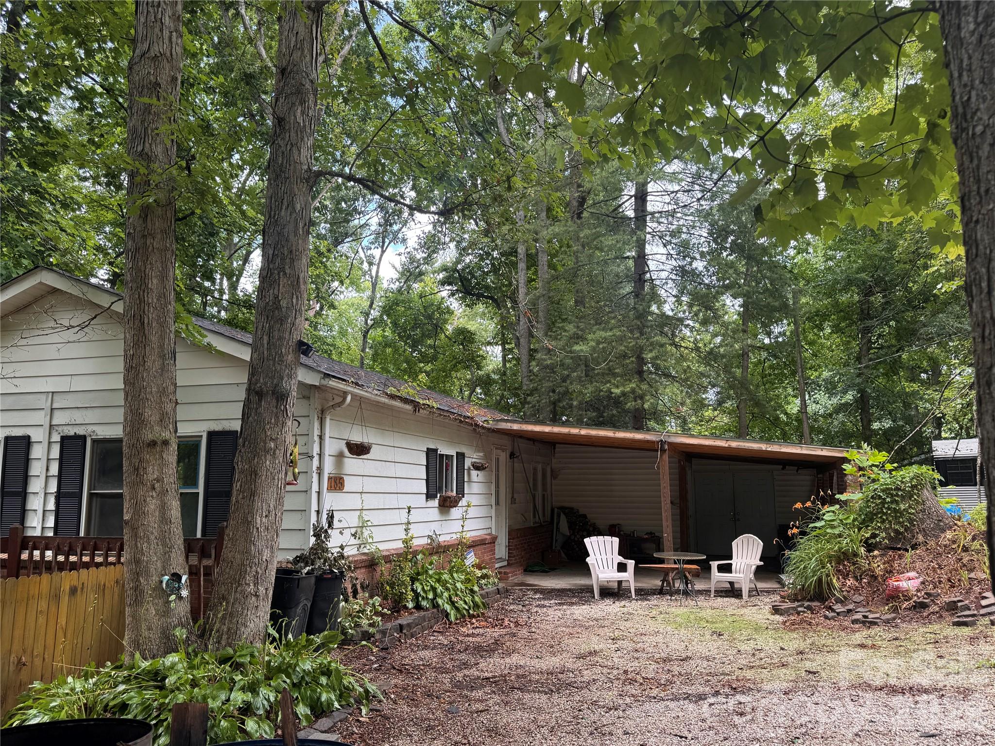785 Hutch Mountain Road Property Photo 3