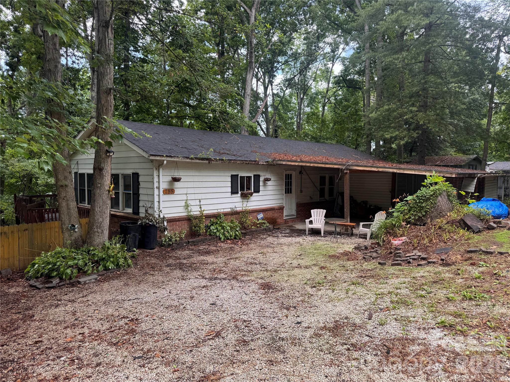 785 Hutch Mountain Road Property Photo 4