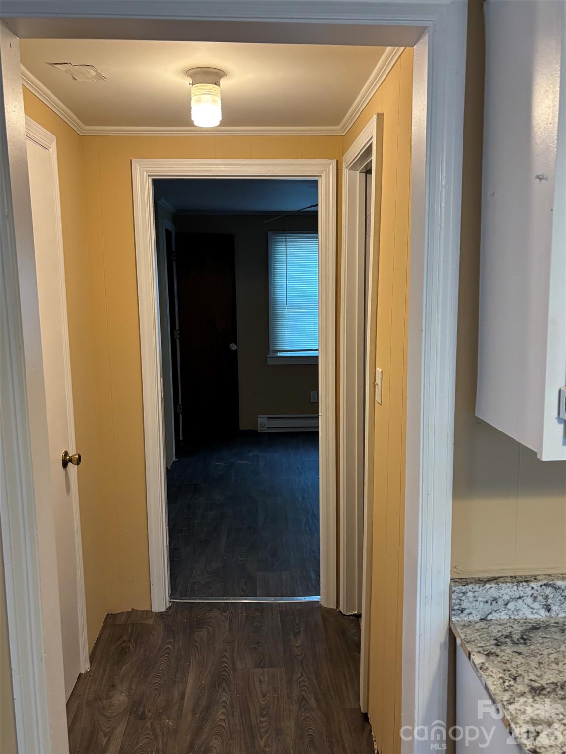 209 Rickenbacker Street Property Photo 11