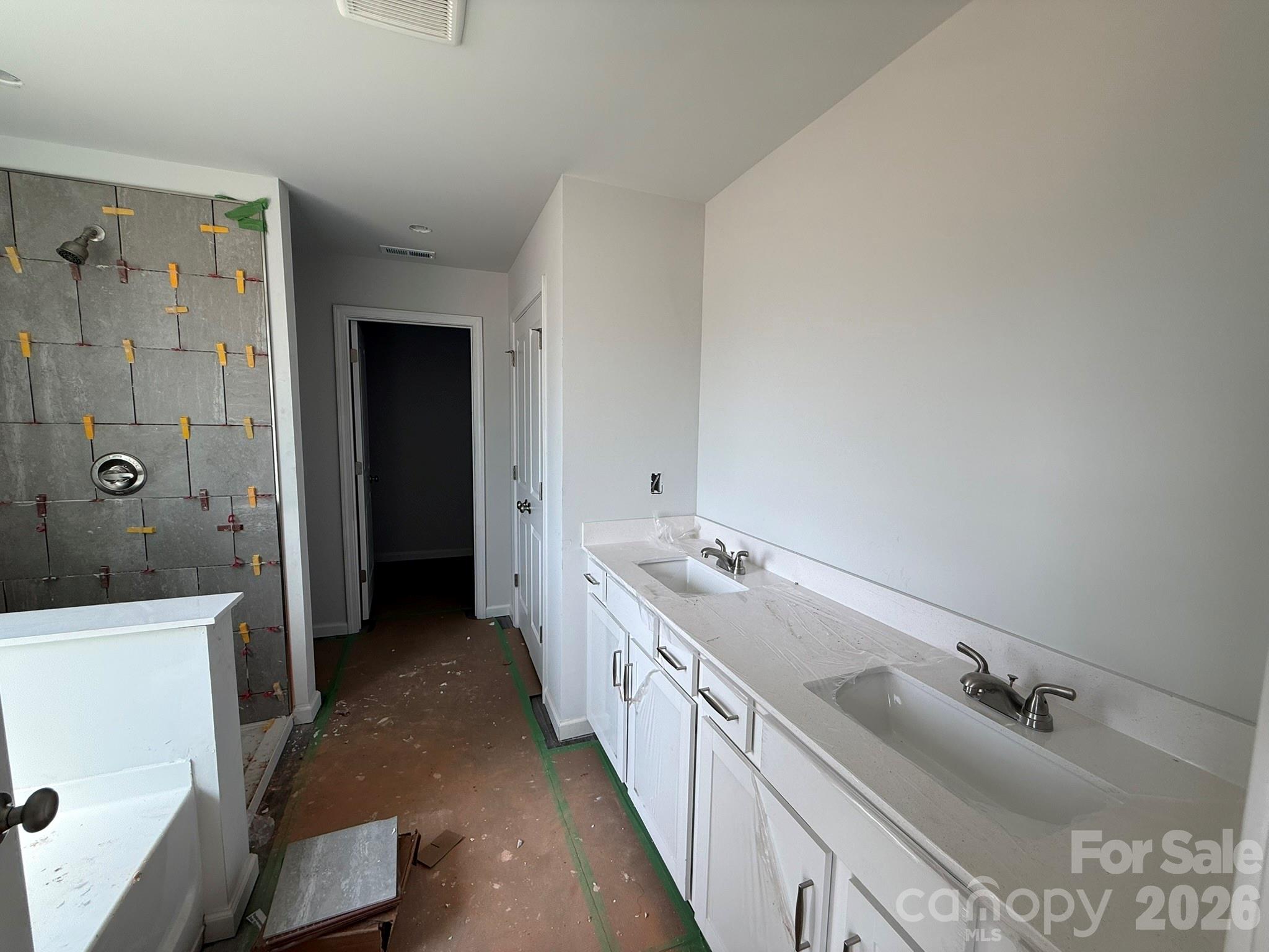 4017 Juno Drive 189 Property Photo 8