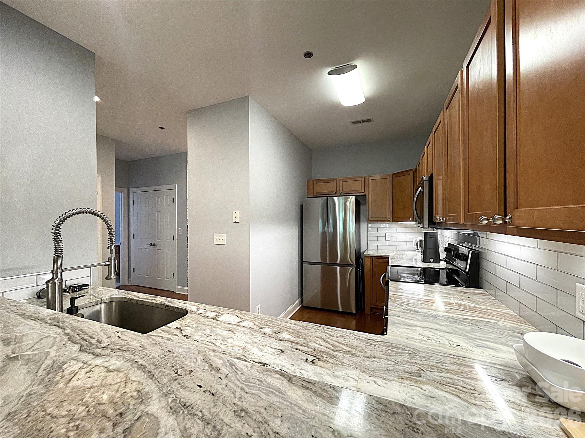 475 S Church Street H Property Photo 12