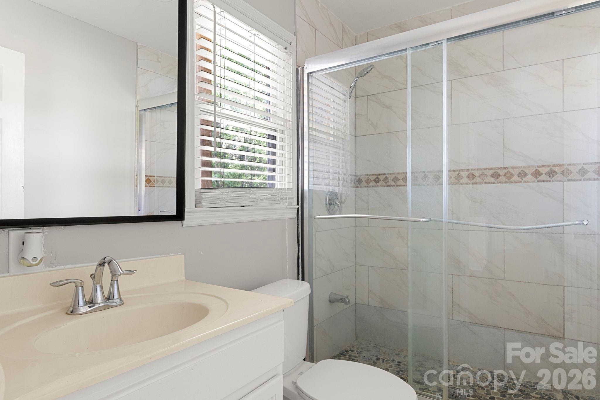904 Long Street Property Photo 11