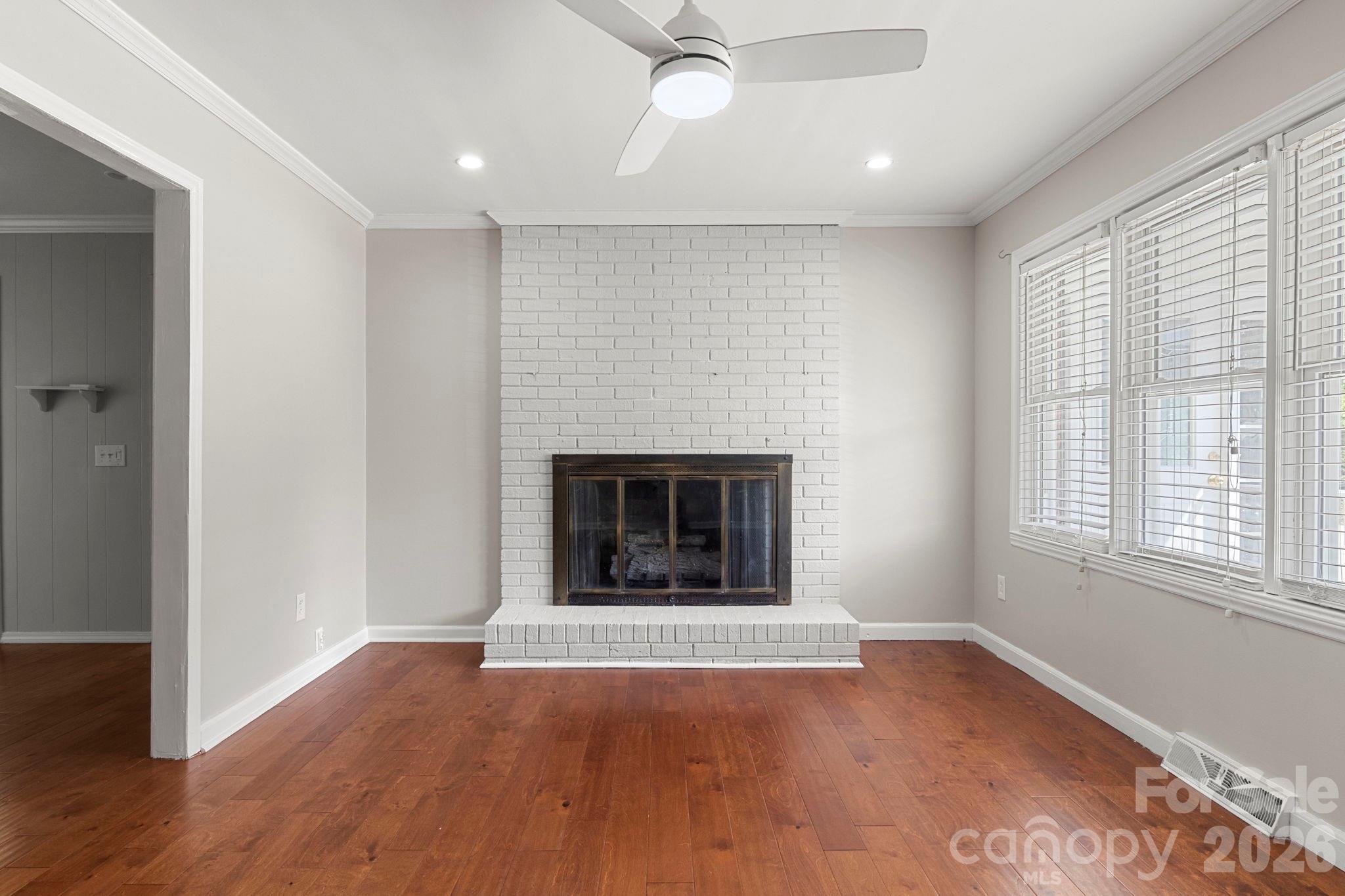 904 Long Street Property Photo 13