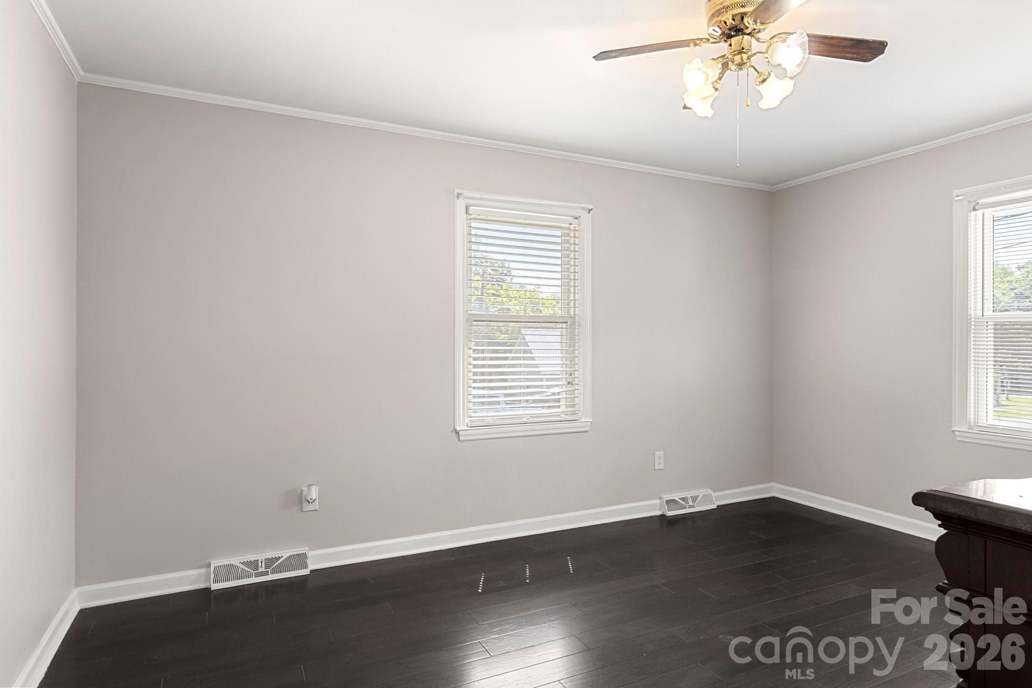904 Long Street Property Photo 19