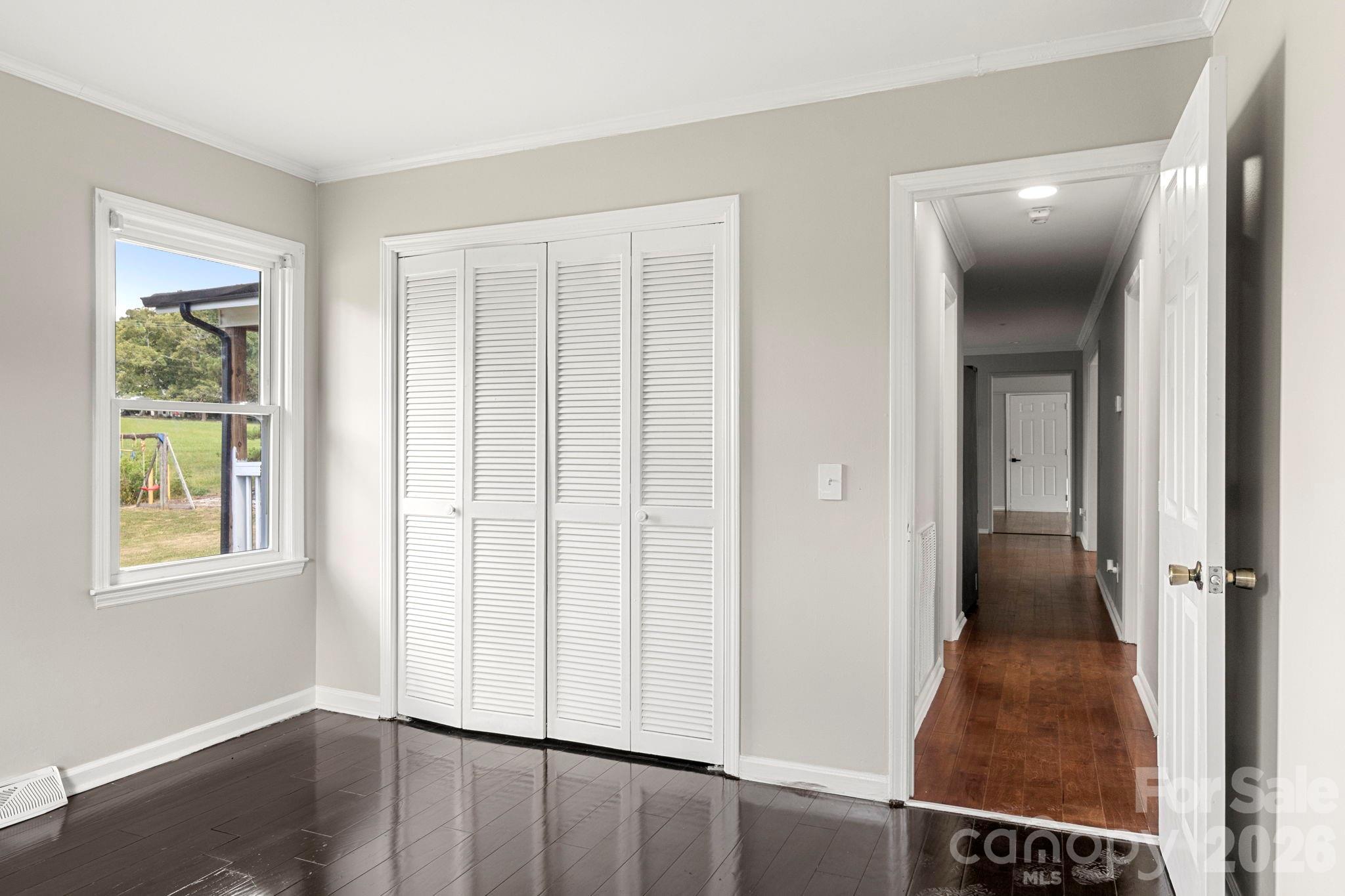 904 Long Street Property Photo 21