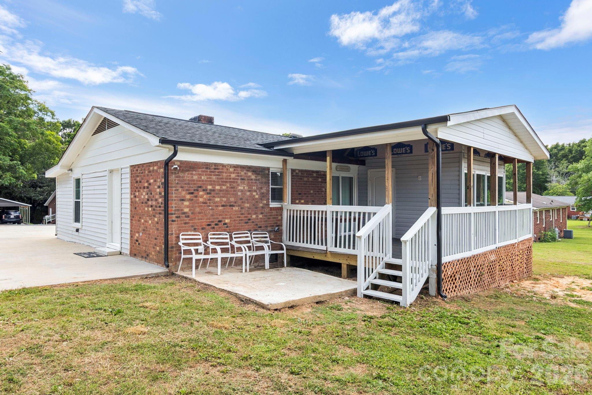 904 Long Street Property Photo 26