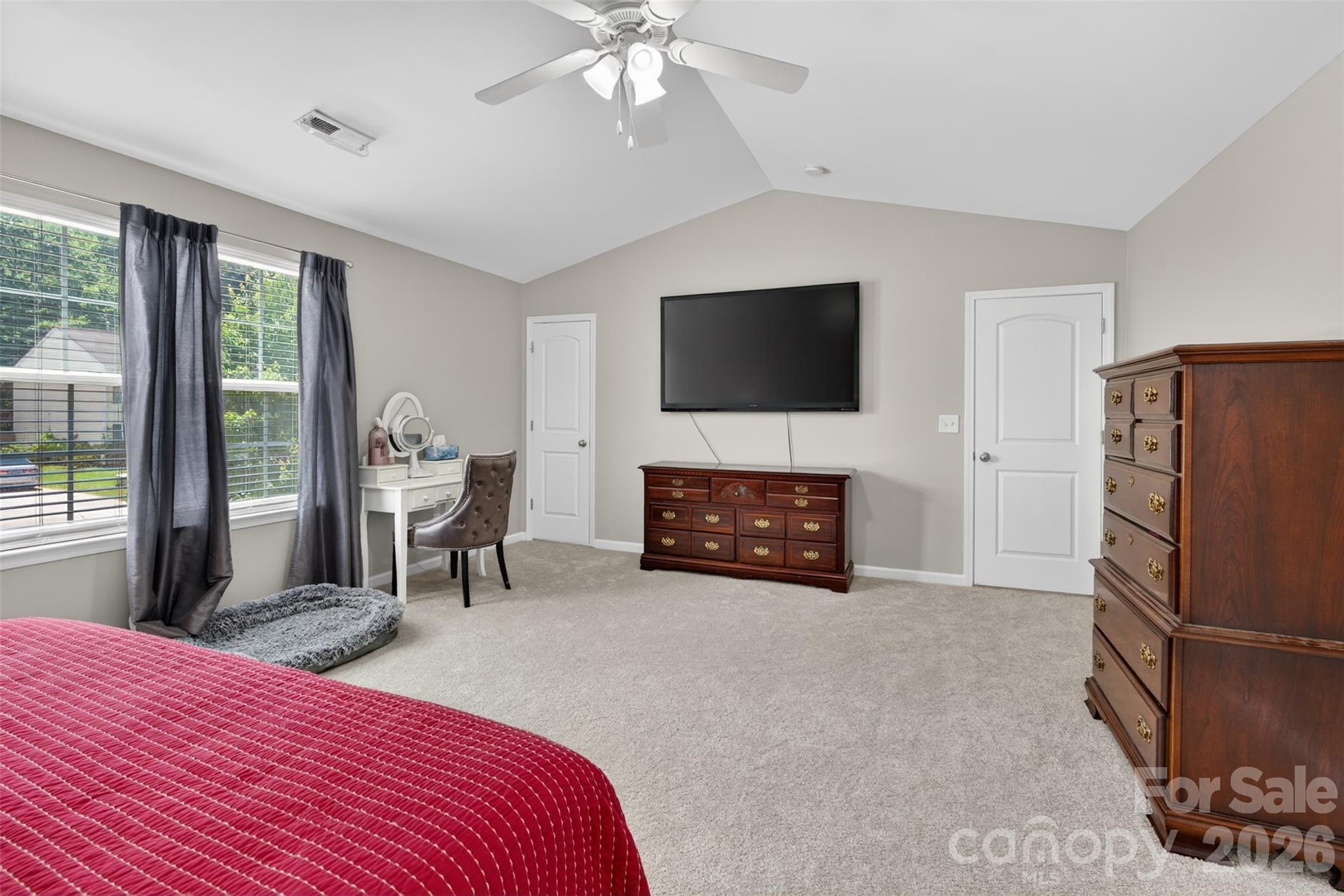 1200 Catawba Run Property Photo 16