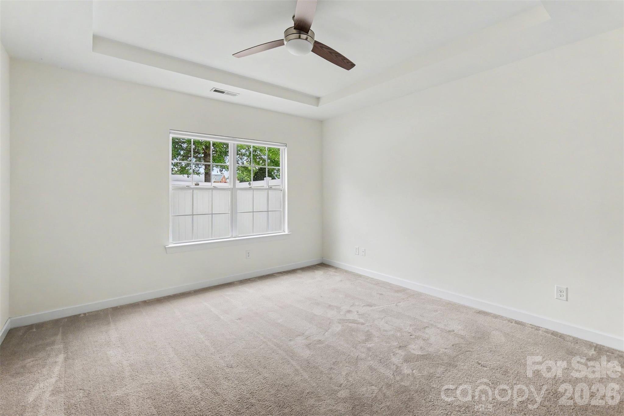 15109 Jade Street Property Photo 6
