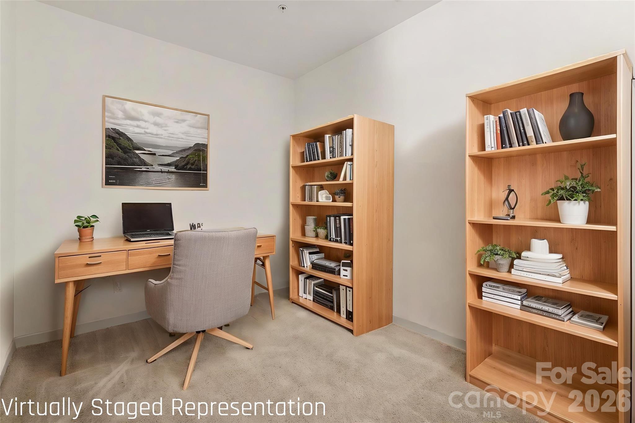 15109 Jade Street Property Photo 8