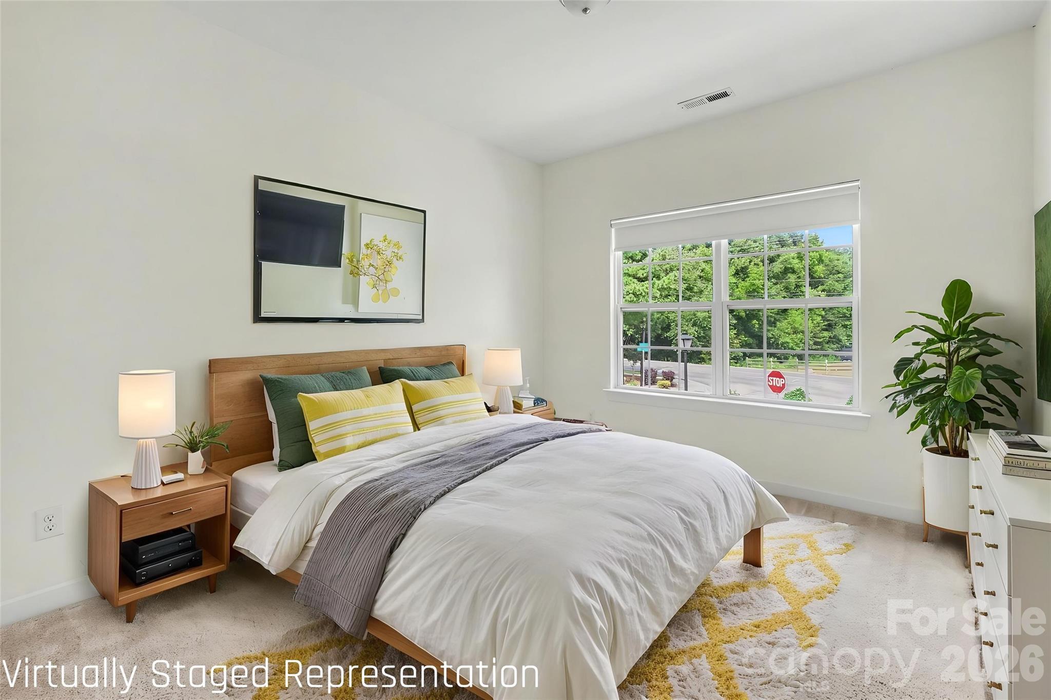 15109 Jade Street Property Photo 10
