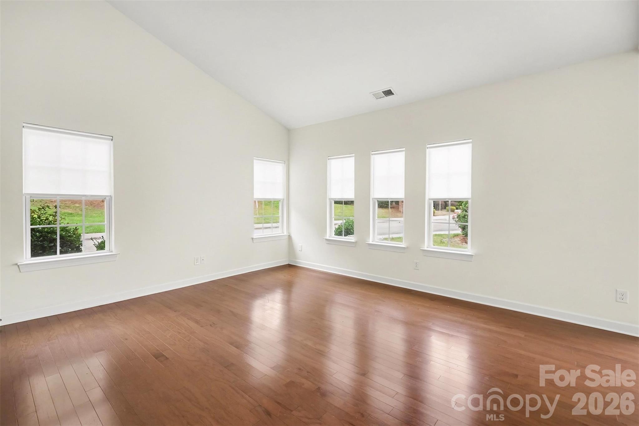 15109 Jade Street Property Photo 20
