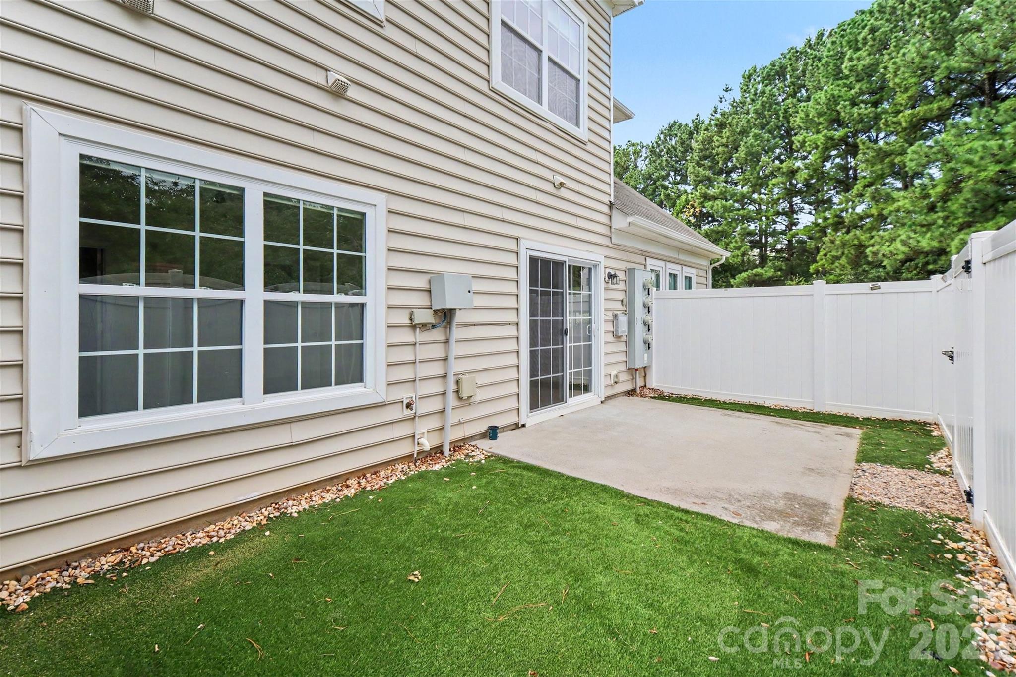 15109 Jade Street Property Photo 42